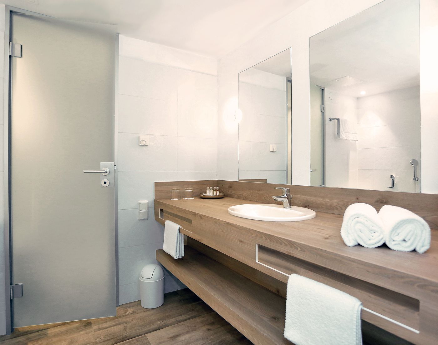 Falkenstener-Funmation-Bork-Room-23