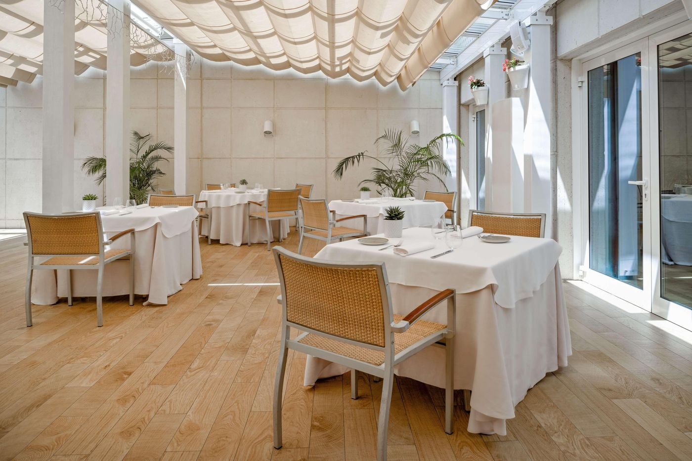 NH-Marbella-Restaurant-40