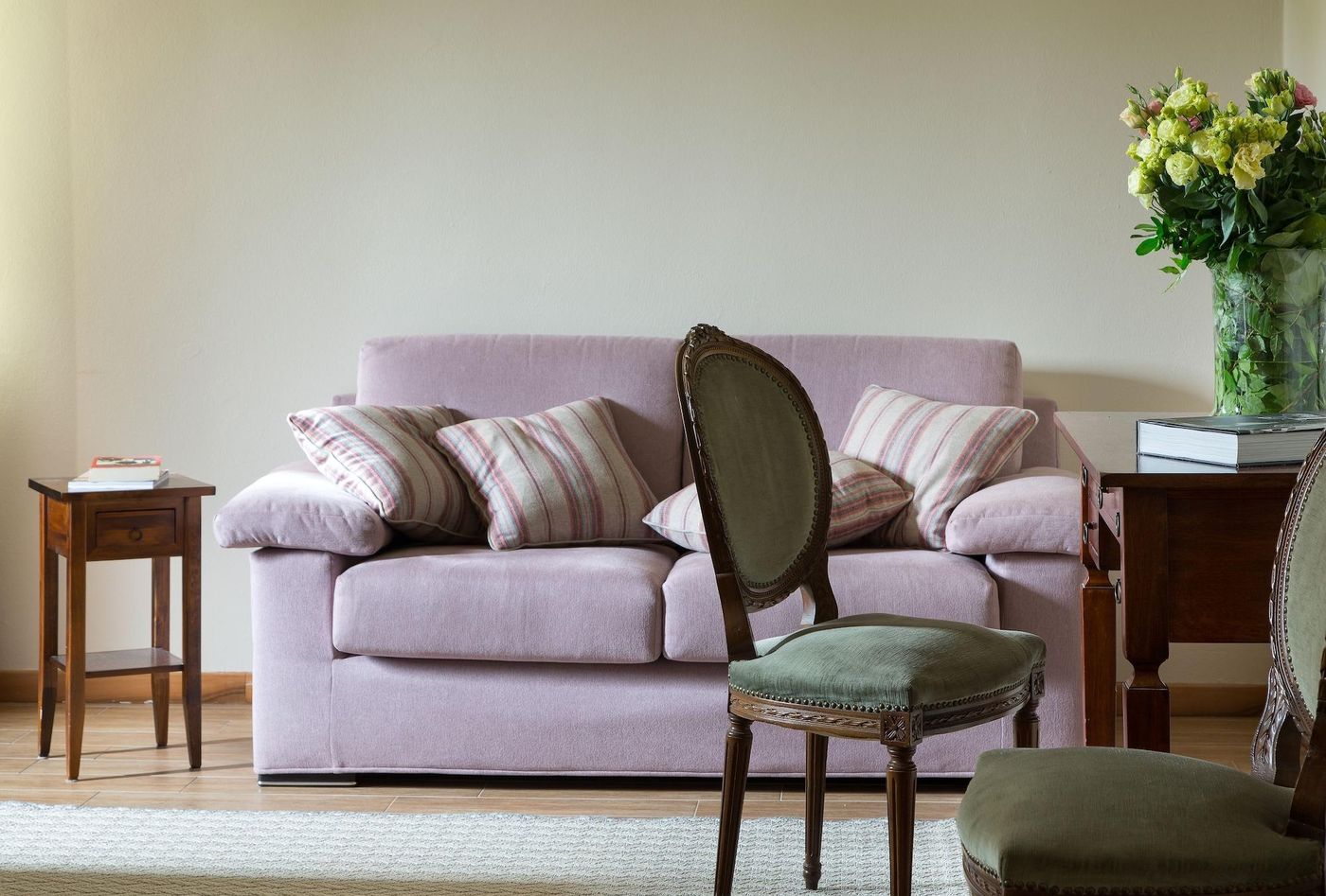 Brusco Rooms-Italy-CAPIAGO INTIMIANO-Room-8