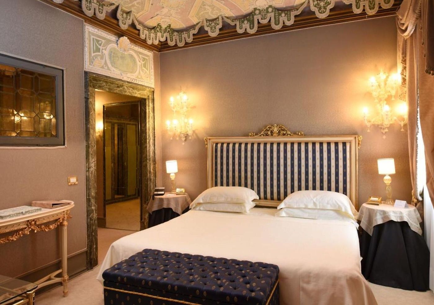 Ca-Sagredo-Hotel-Room-23