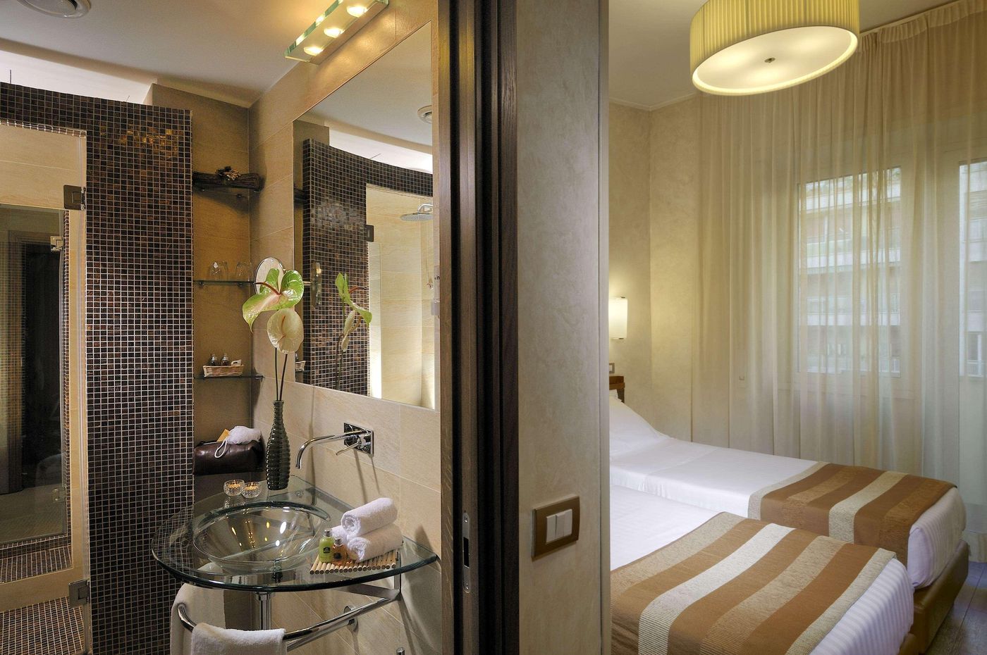 Best-Western-Hotel-Piccadilly-Room-26