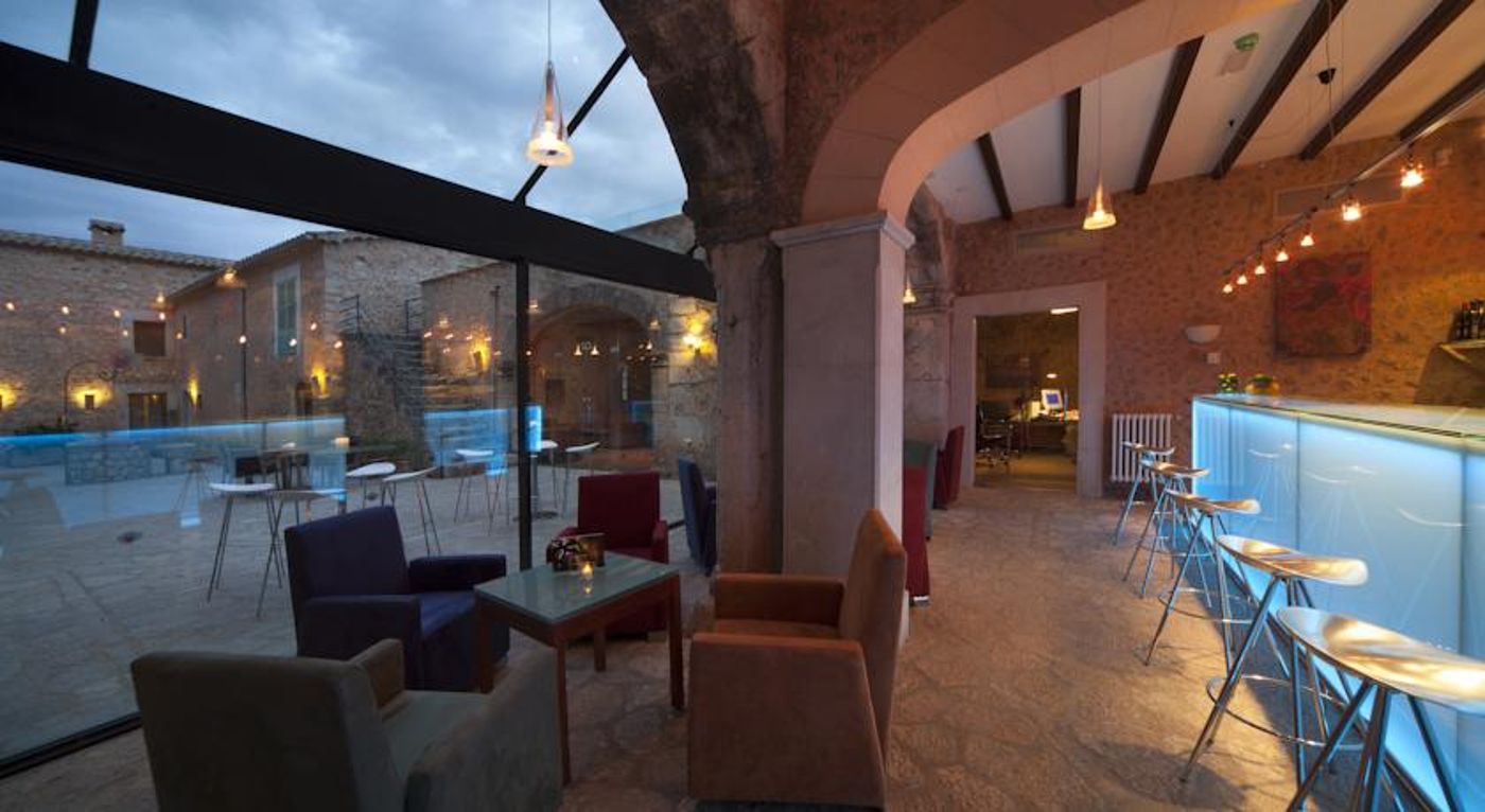 Sa Cabana Hotel & Spa