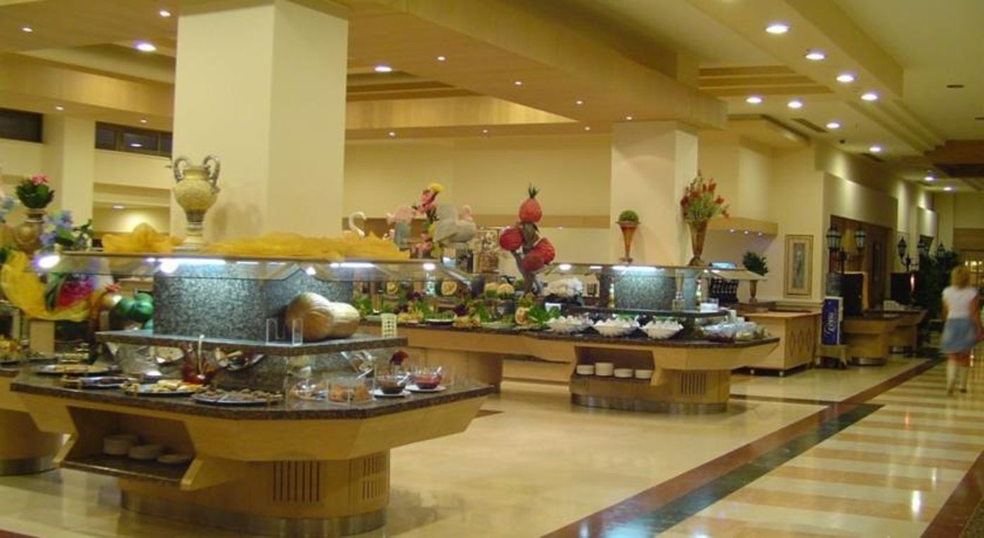 Fame-Residence-Lara---SPA-Restaurant-39