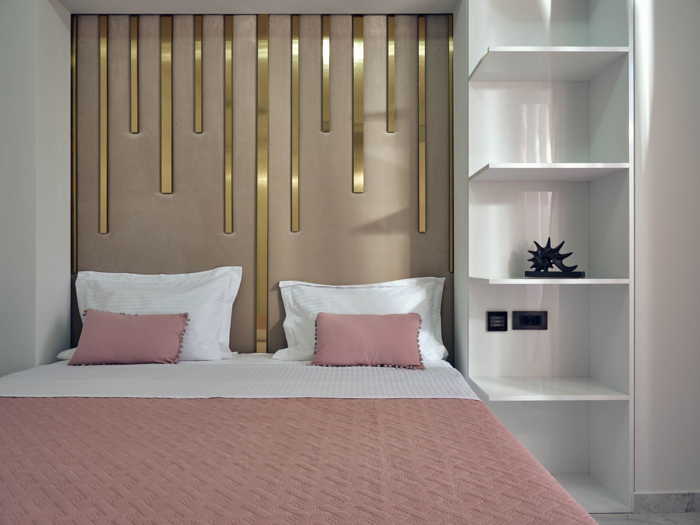 Savvas & Joanna Boutique