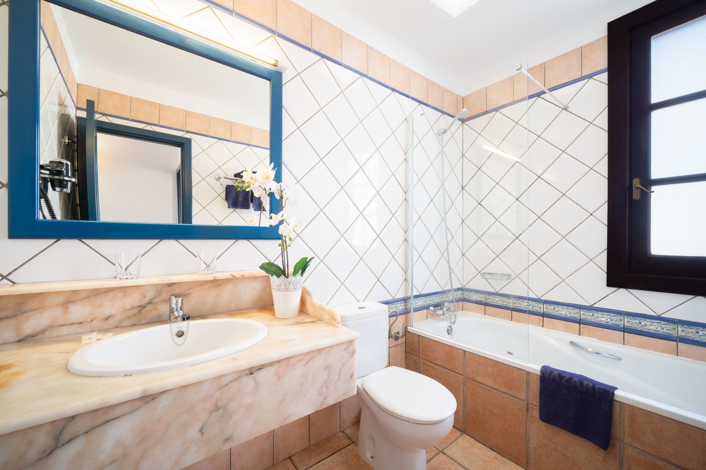 Nazaret-Mansion-Room-40