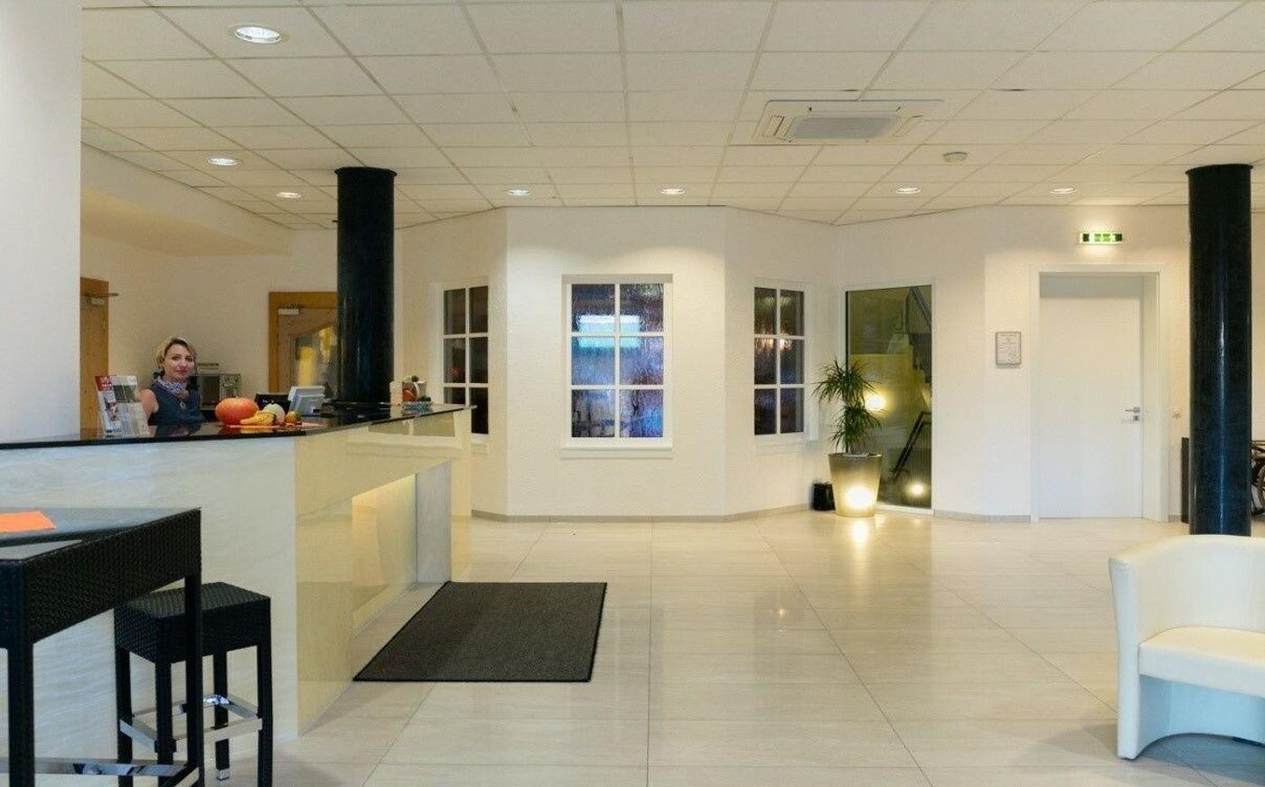 Ysenburger Hof Konferenzhotel - Germany - LANGENSELBOLD  - Lobby - 2