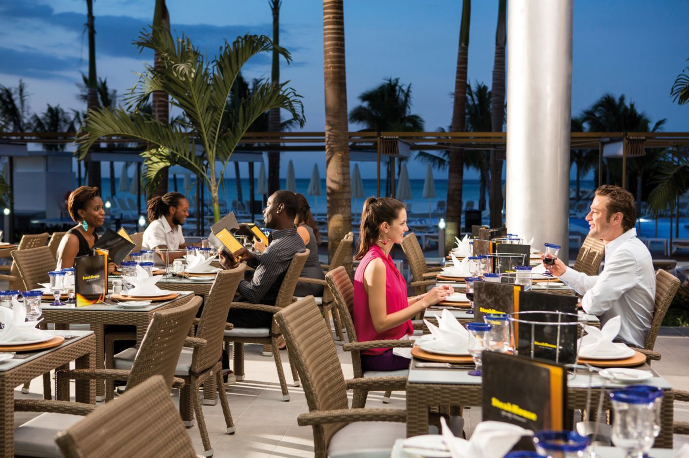 Riu-Palace-Jamaica-All-Inlcusive-Restaurant-19