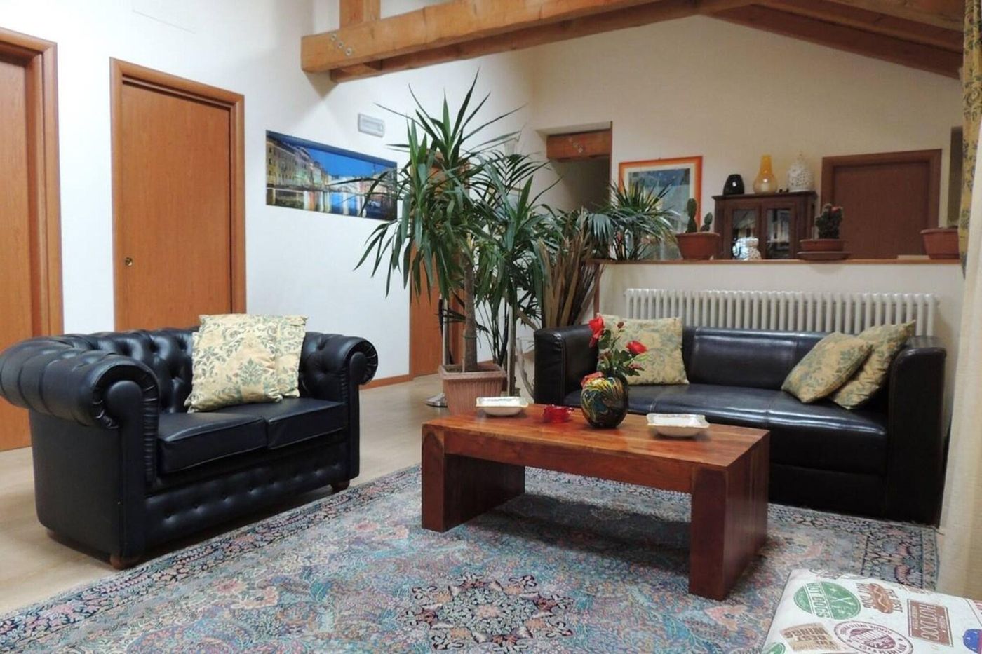 Country-House-Country-Club-Lobby-8