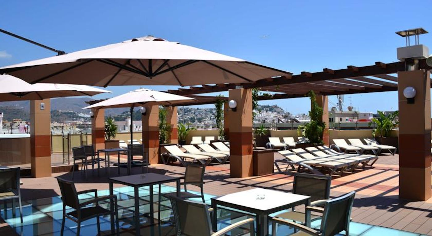 Helios-Costa-Tropical-Terrace-10