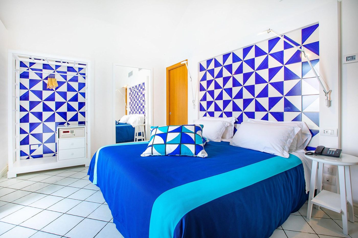 Torre-Barbara-Room-27