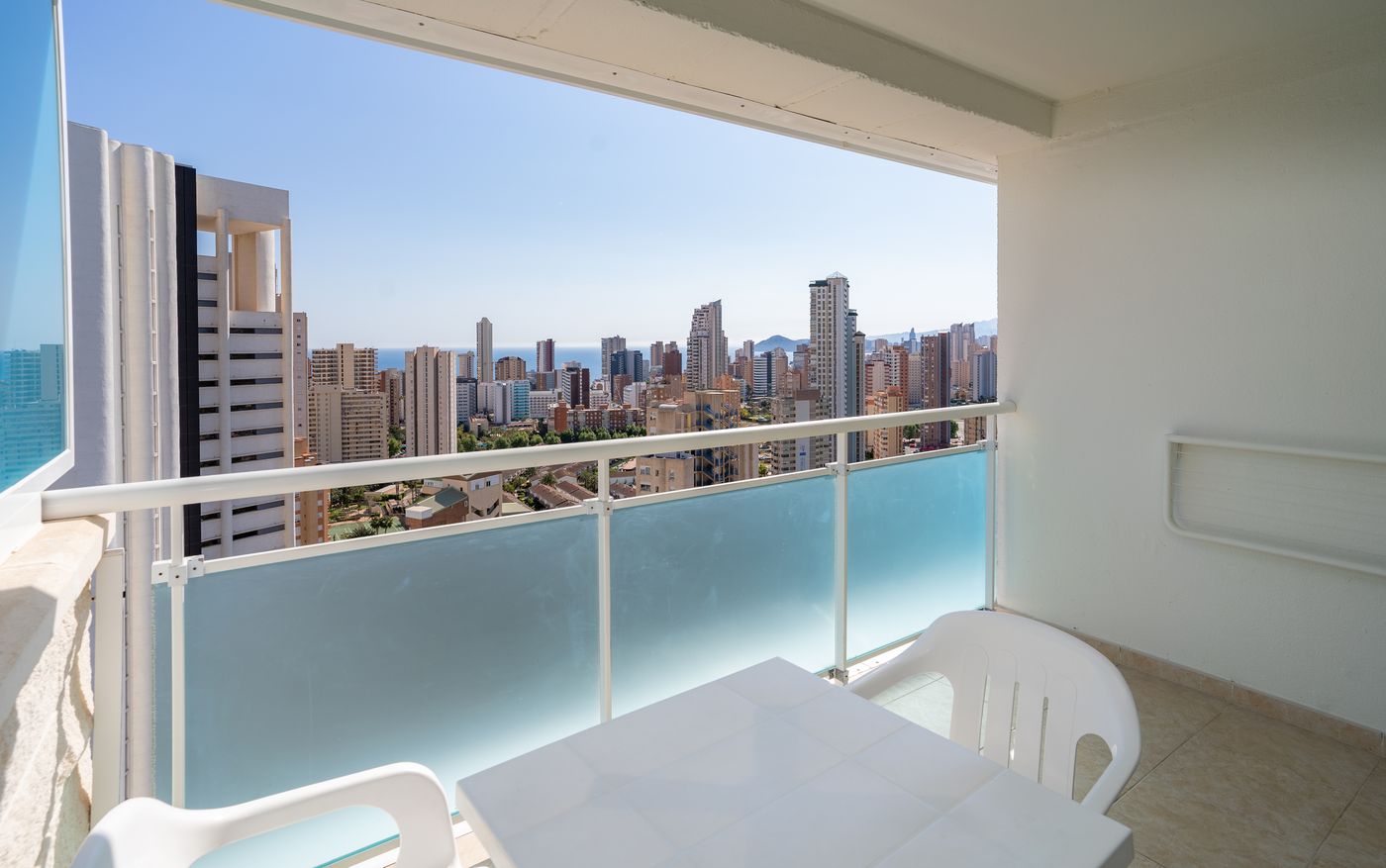 MedPlaya-Flamingo-Oasis-Room-21