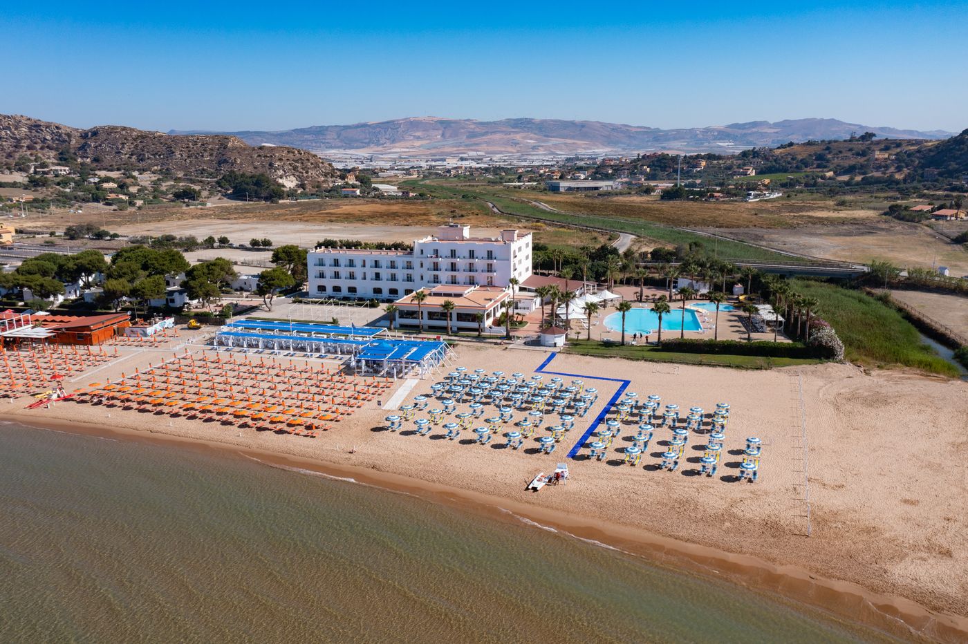 Baia-D-Oro-Hotel-Beach-40