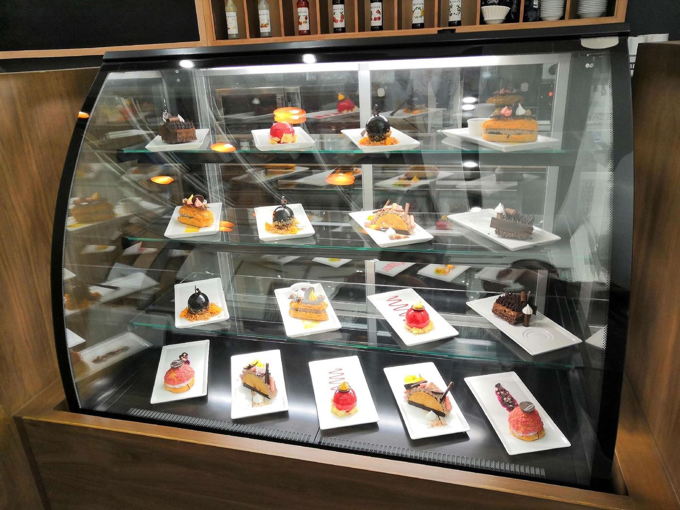 Cristal Amaken Hotel-Saudi Arabia-Riyadh-General view-1