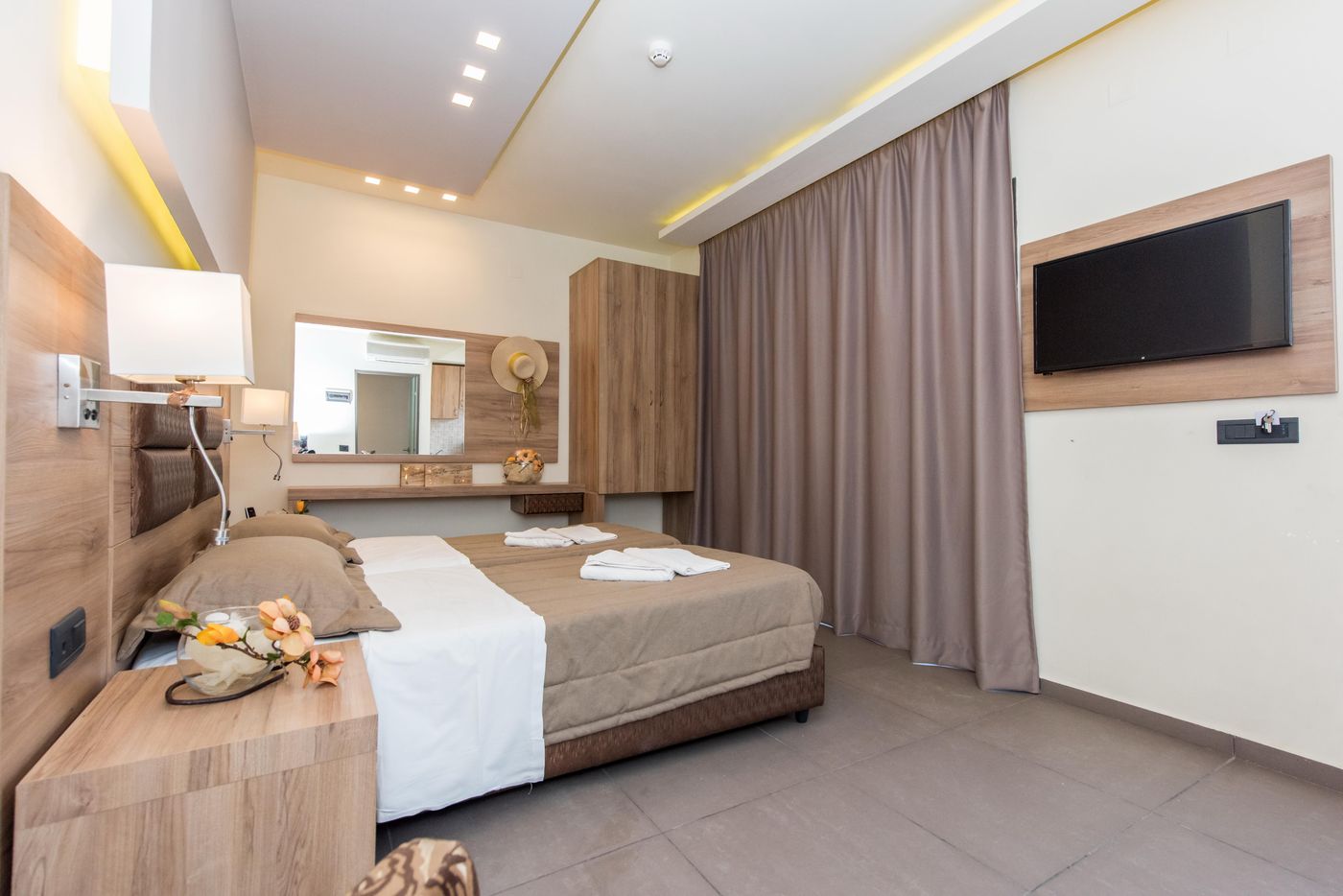 Dionyssos Hotel - Adult Only