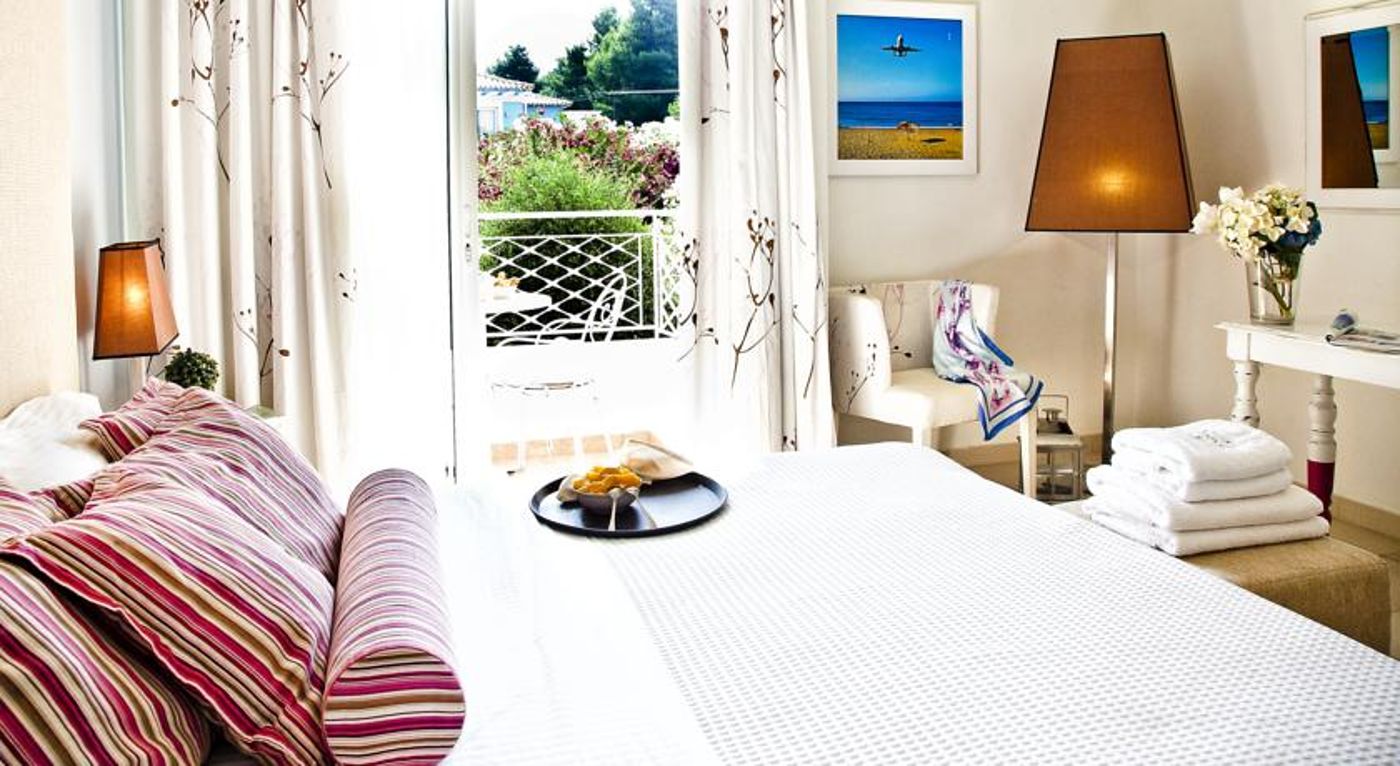 Mandraki Village Hotel