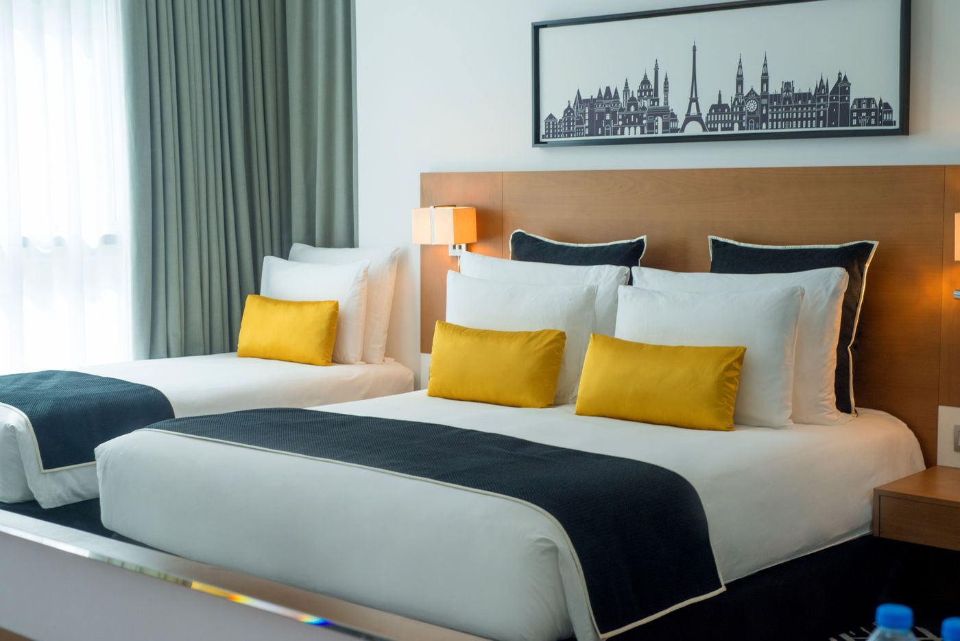Tryp-By-Wyndham-Dubai-Room-17