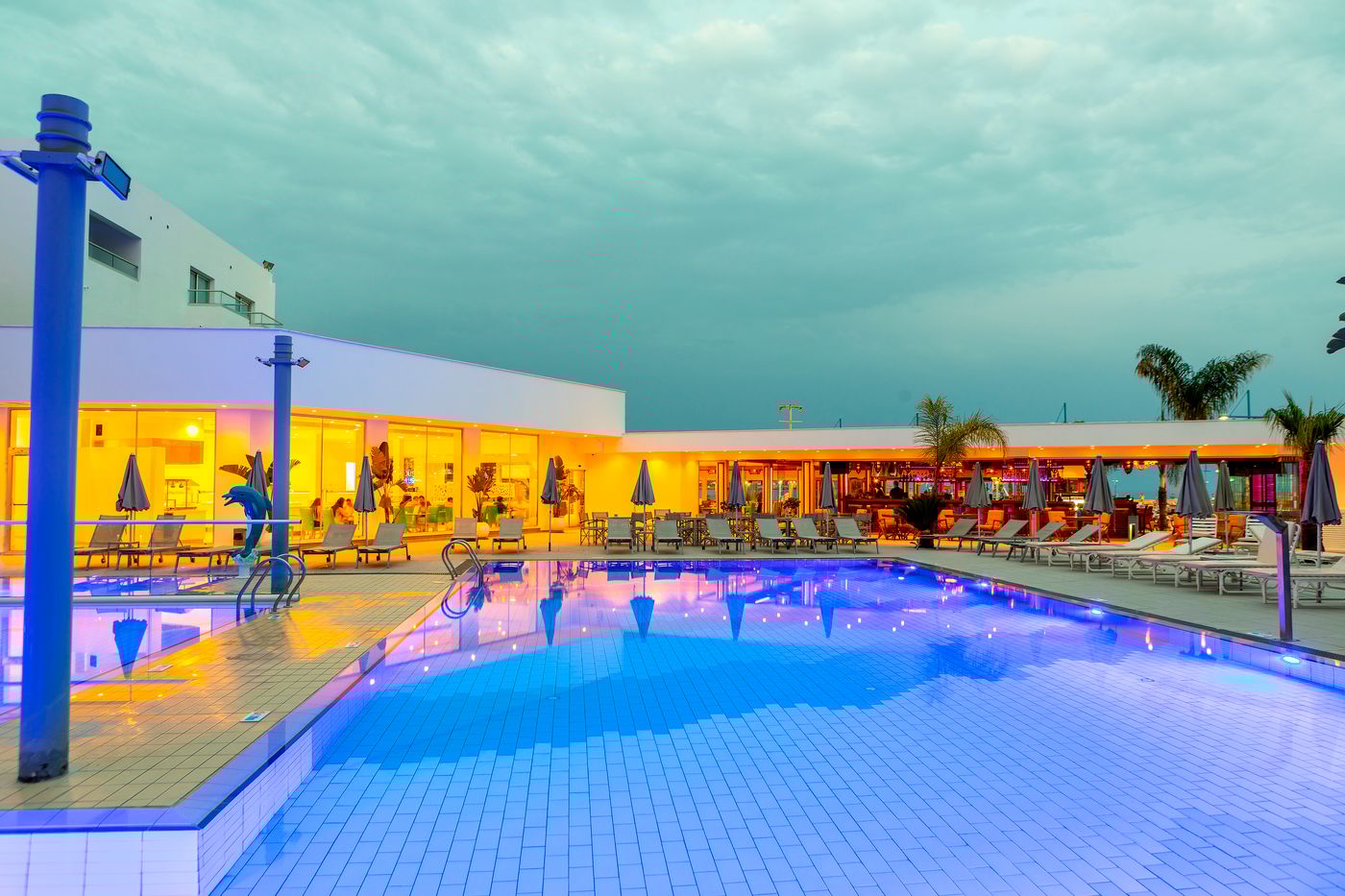 Limanaki-Beach-General-view-2