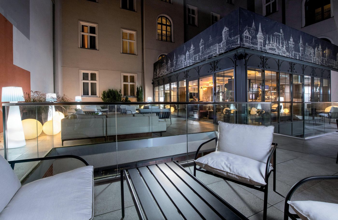 Leonardo-Boutique-Hotel-Krakow-Old-Town-Terrace-59