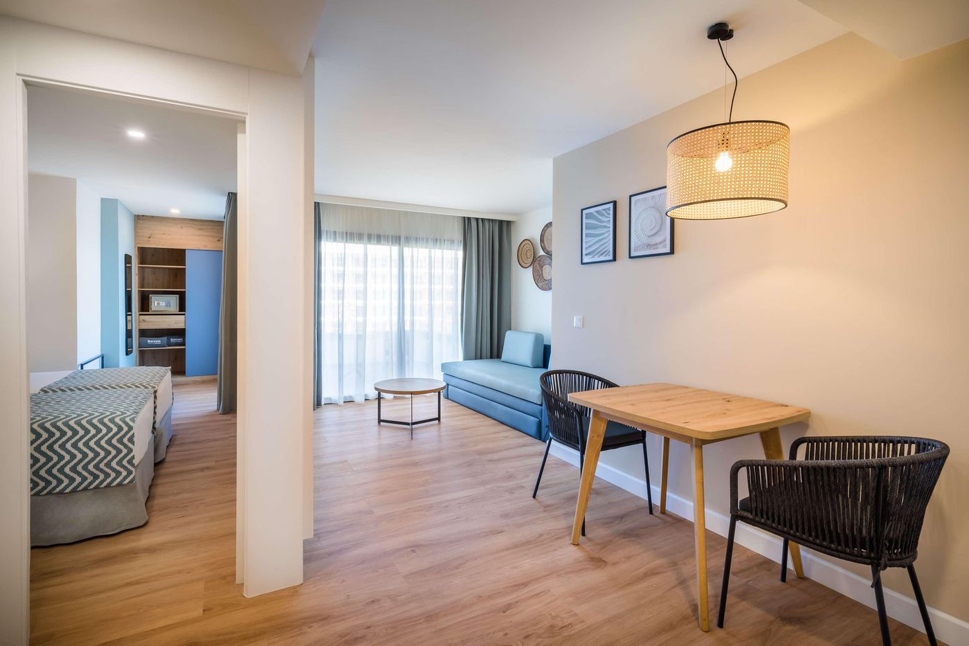 Barcelo-Margaritas-Room-16