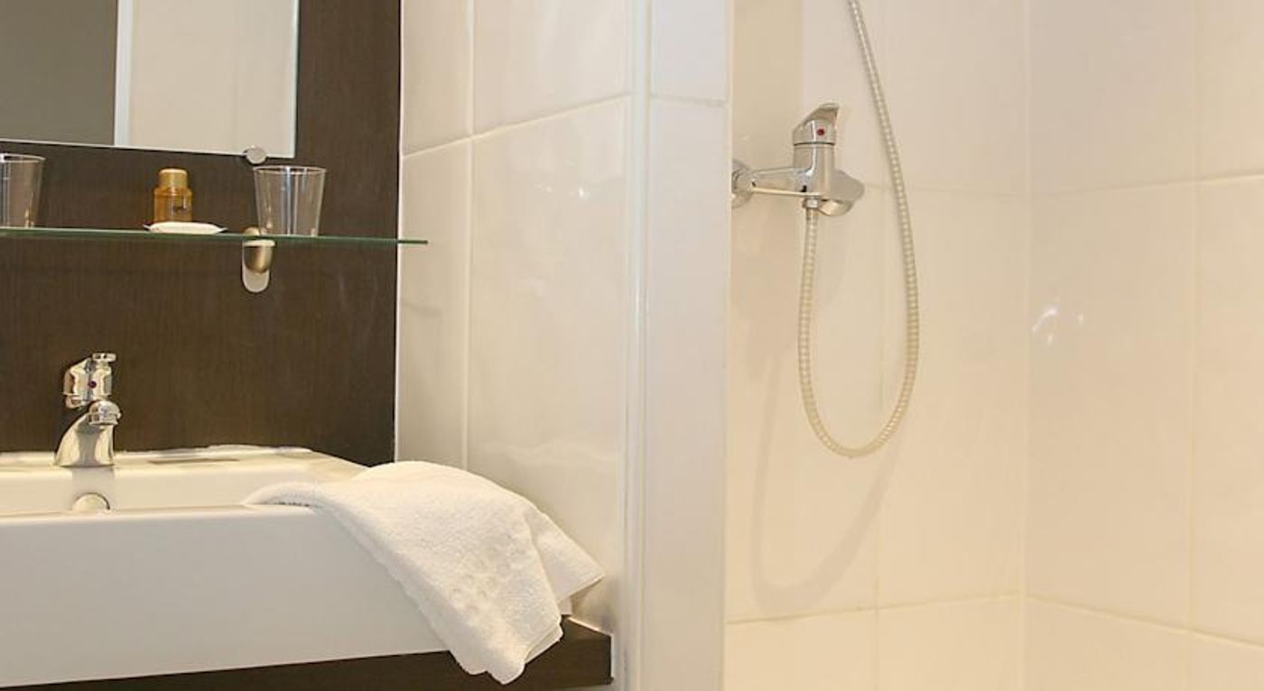 Amarys-Simart-Room-9