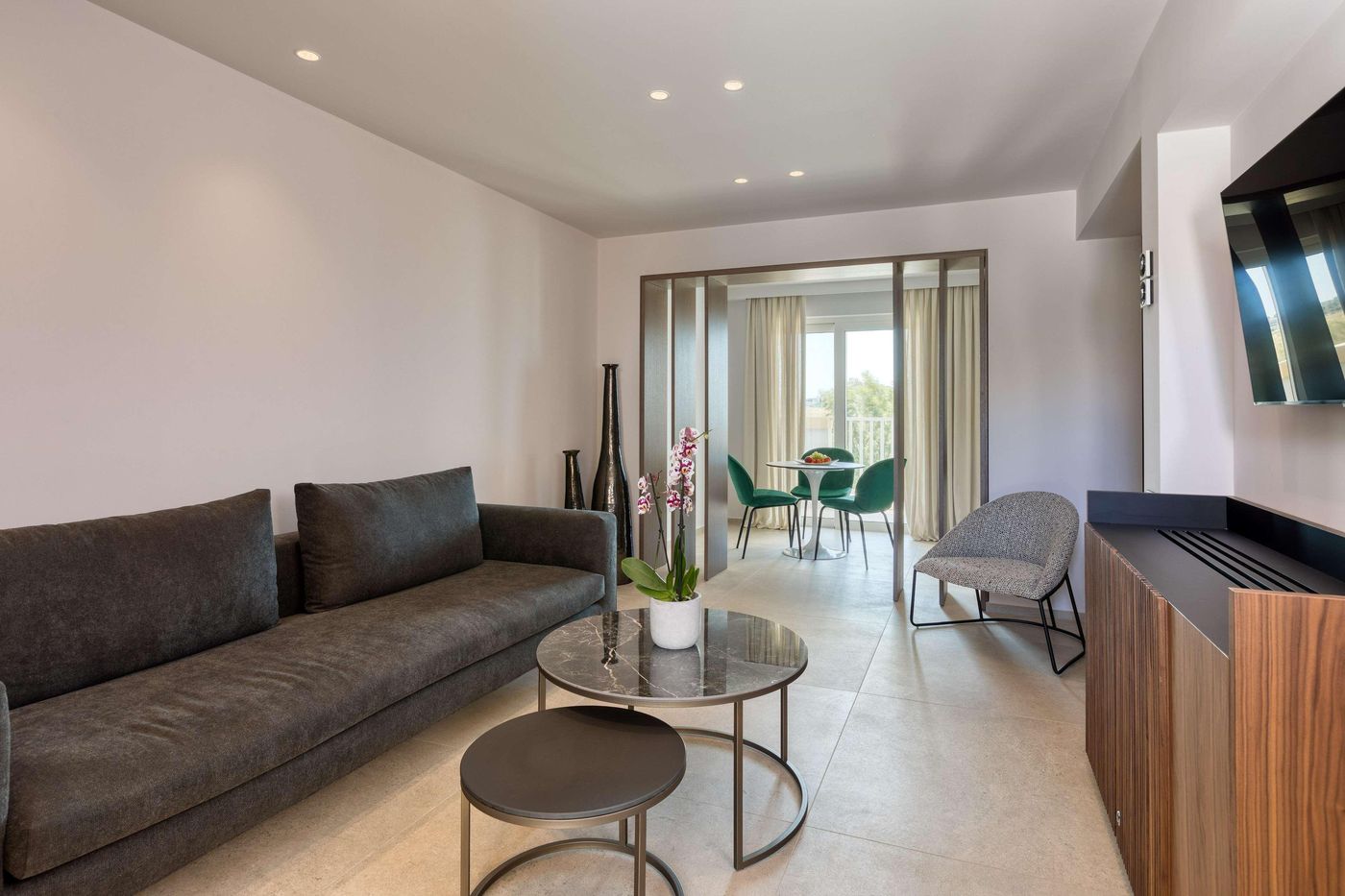 Neptune-Hotels---Resort--Convention-Centre---Spa-Room-62