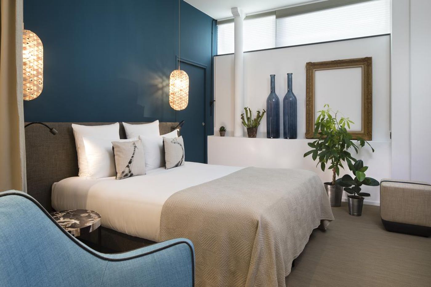 Les-Deux-Girafes-Room-18