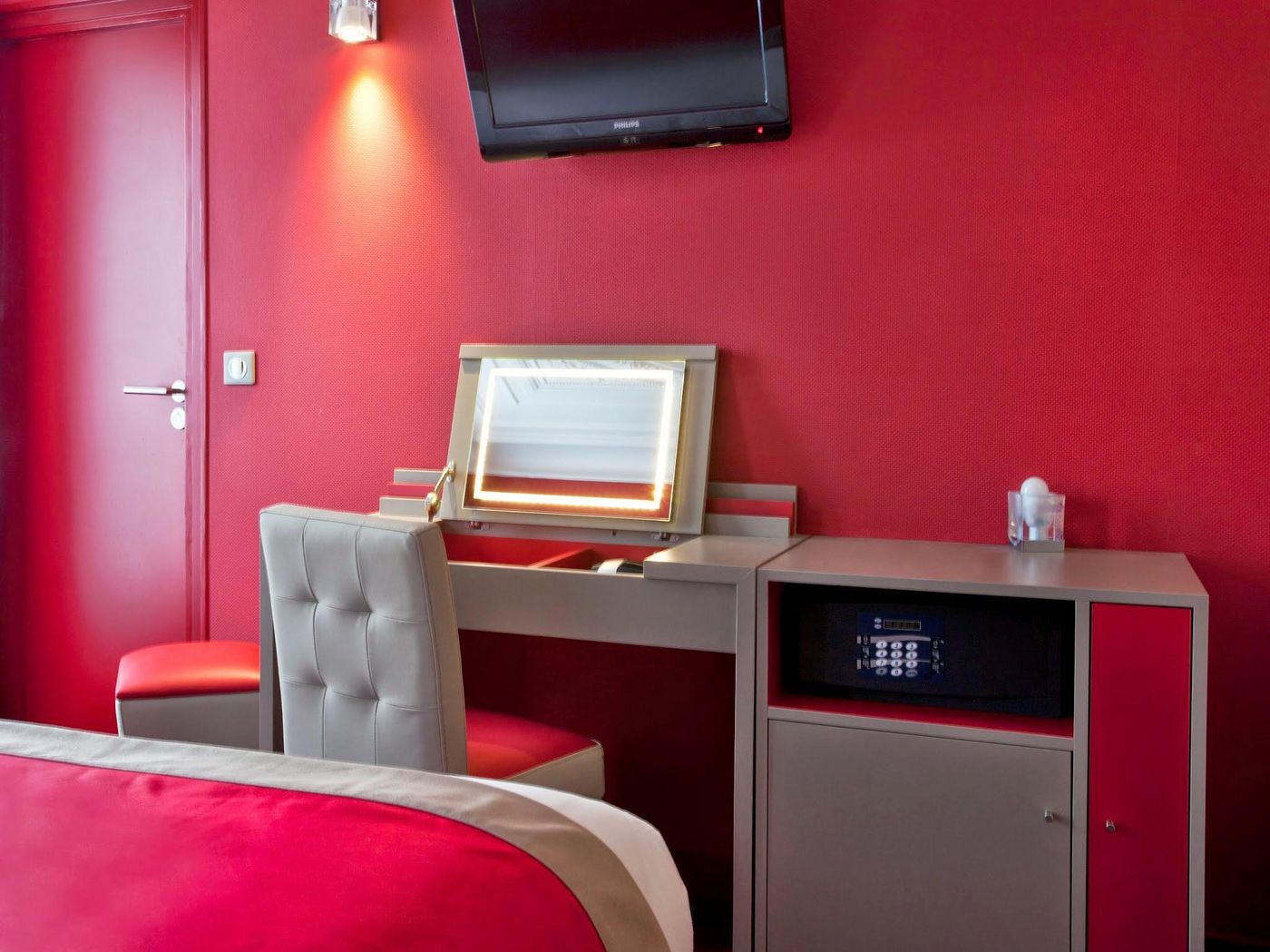 Best-Western-Nouvel-Orleans-Montparnasse-Room-21