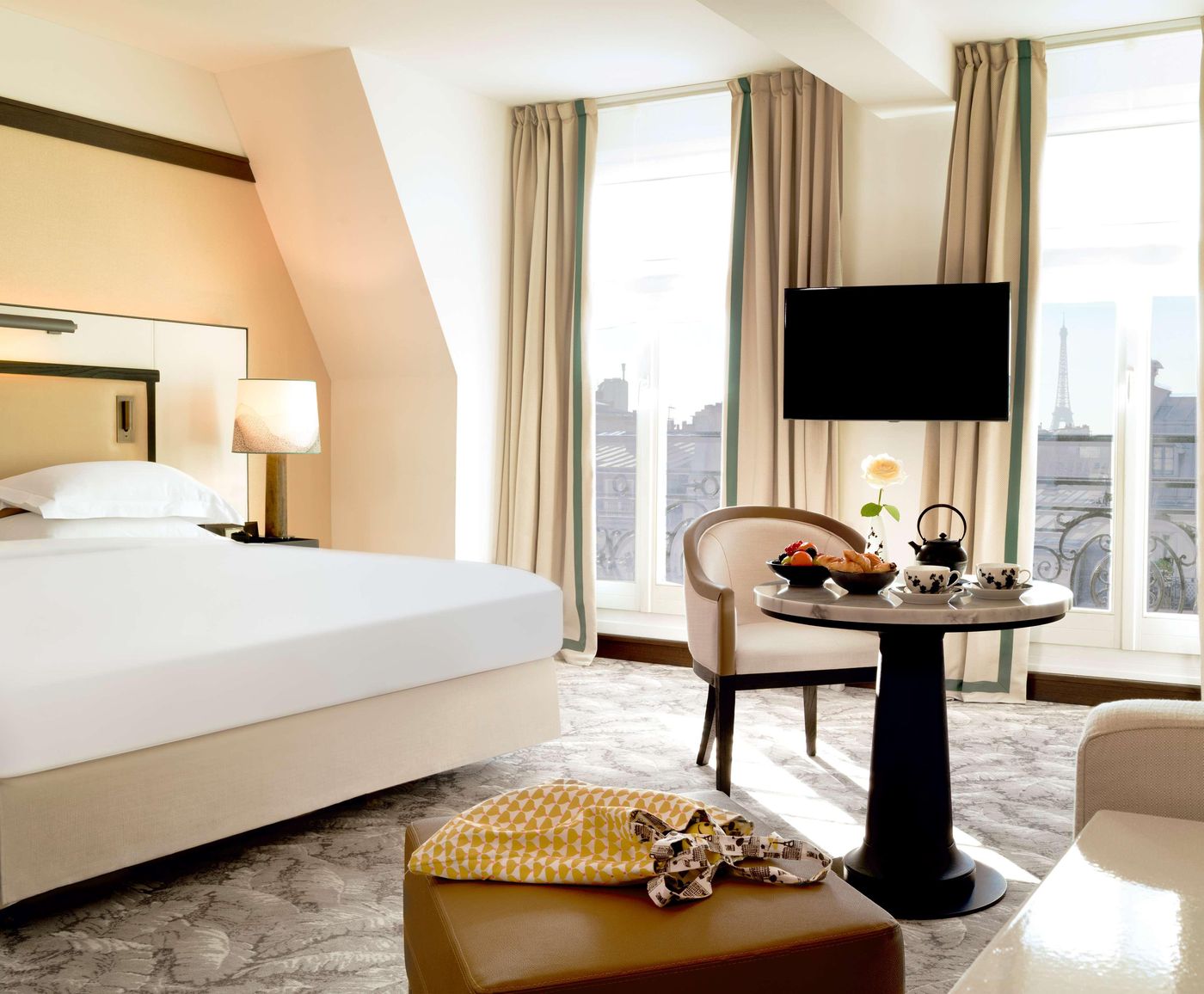 Hyatt-Paris-Madeleine-Room-28