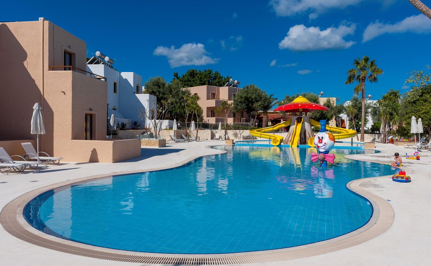 Sirios-Village-Hotel-and-Bungalows-Pool-2