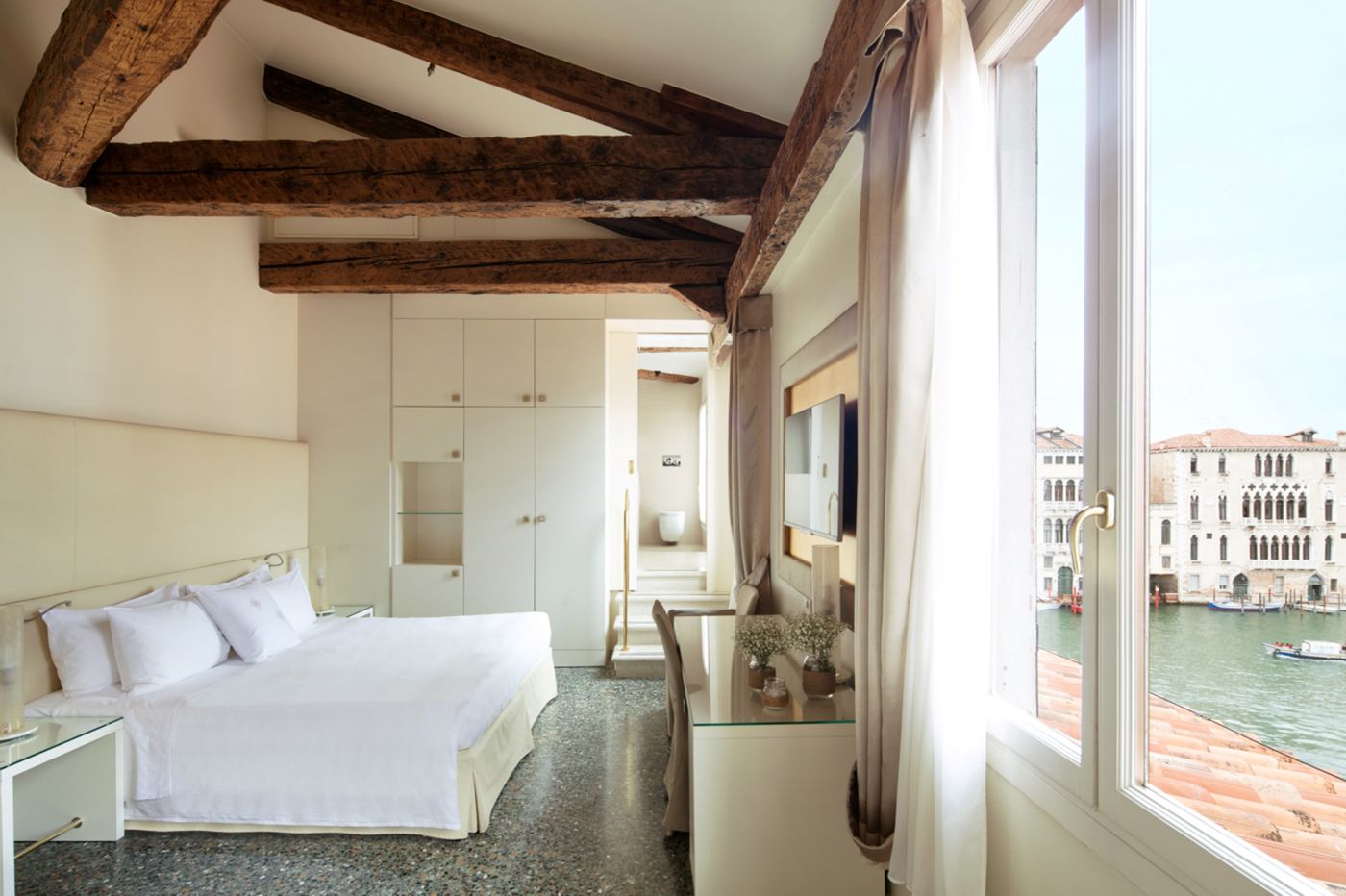 Palazzo-Barocci-Room-34