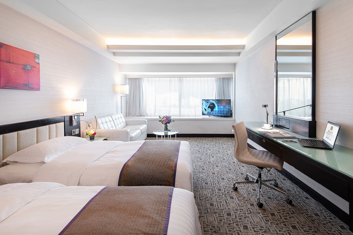 Regal-Riverside-Room-24