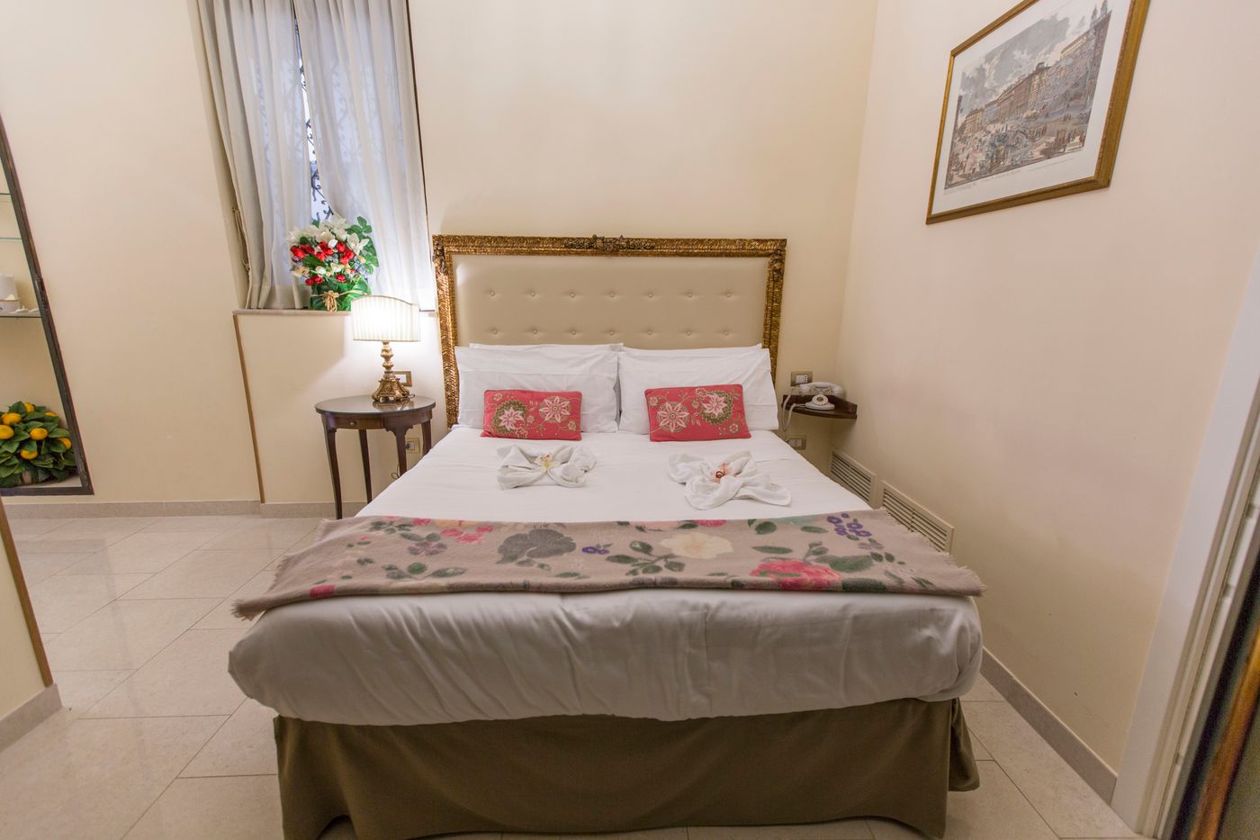 Royal-Suite-Trinita-dei-Monti-Room-13