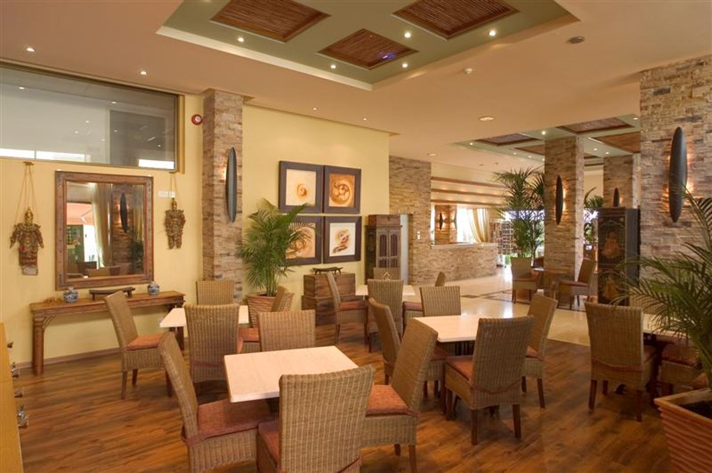 Alva-Hotel-Apartments-Lobby-40