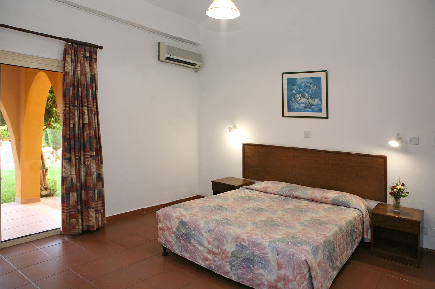 Macronissos-Village-Club-Room-20