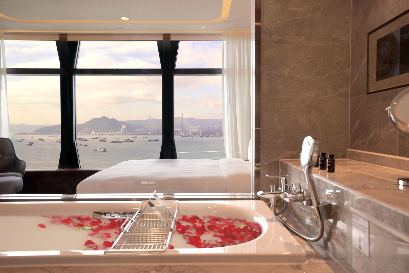 One-Eight-One-Hotel-Serviced-Residences-Room-32