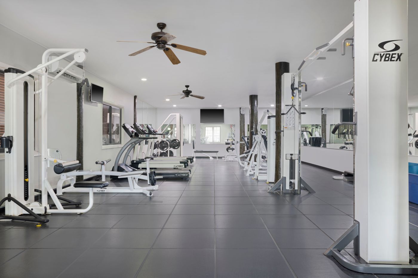 06.06.25 The Verandah Resort - Adults Only