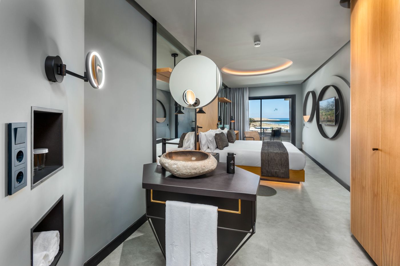 Hotel-Faro--a-Lopesan-Collection-Hotel-Room-24