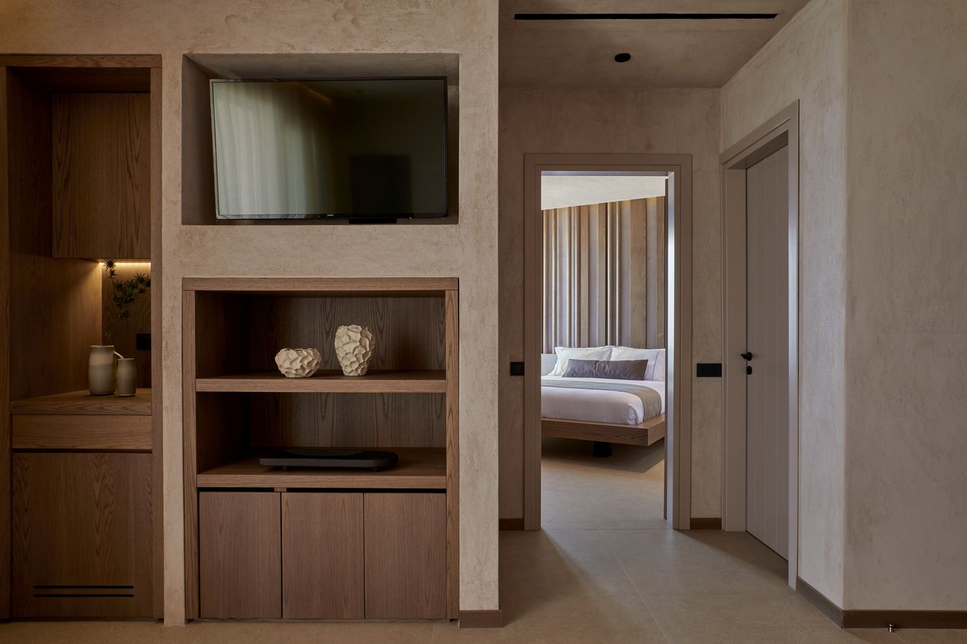 North-Santorini-A-Luxury-Spa-Hotel-Room-20