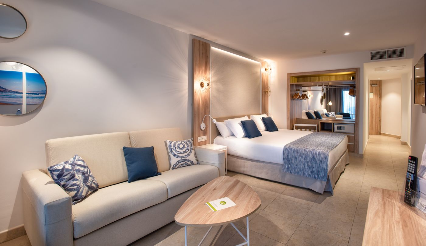 Guayarmina-Princess-Room-32