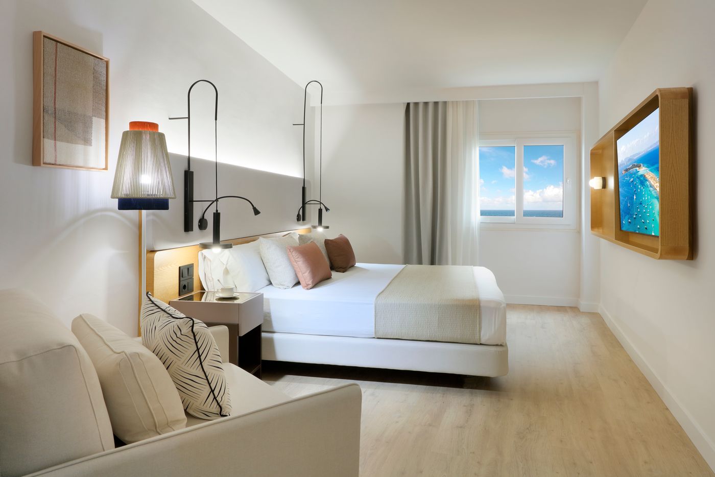 Grand-Palladium-Palace-Ibiza-Resort---Spa-Room-25