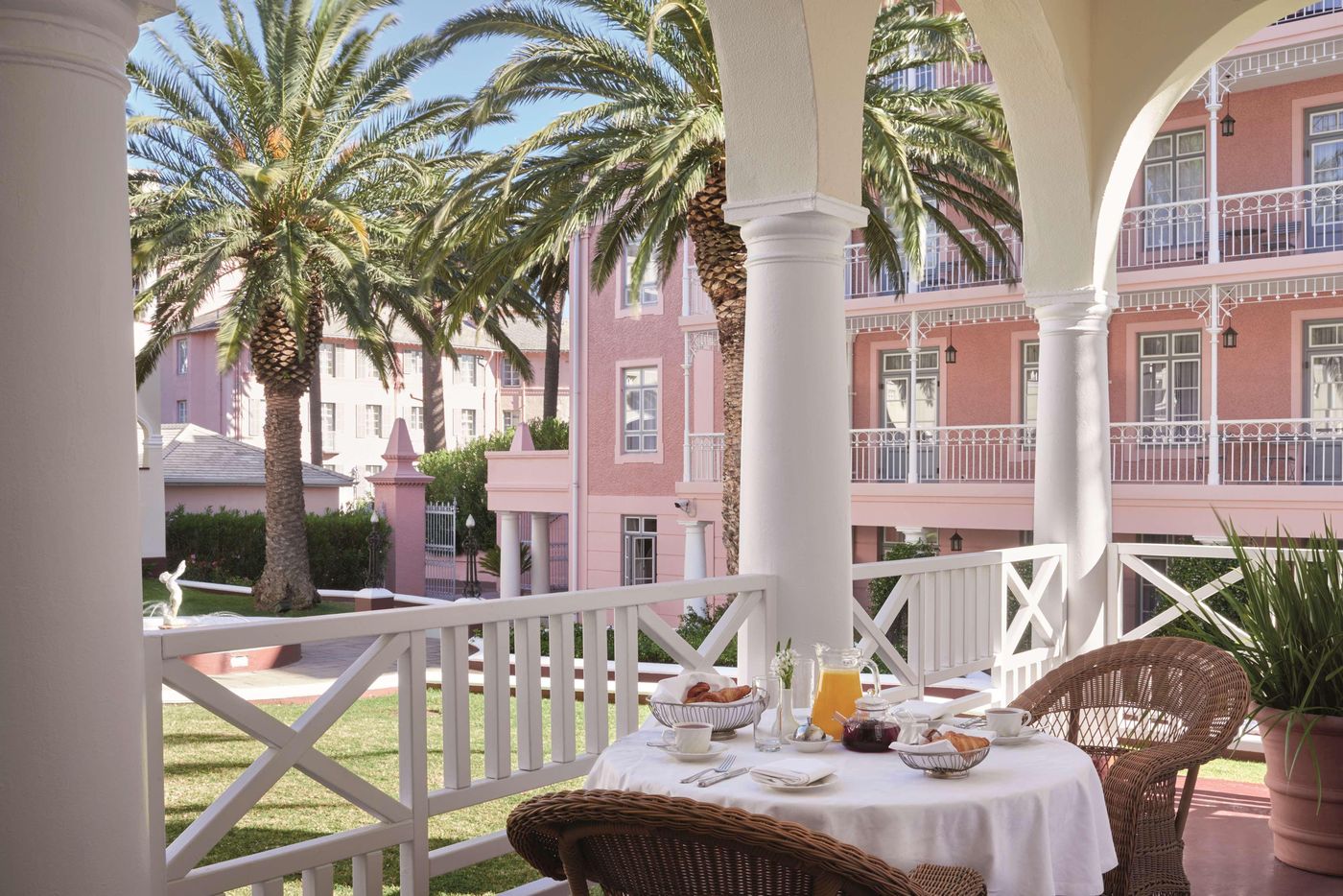 Belmond-Mount-Nelson-Hotel-Room-3