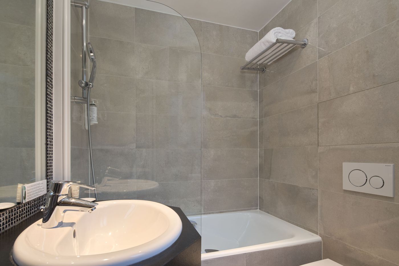 Regence-Etoile-Room-48