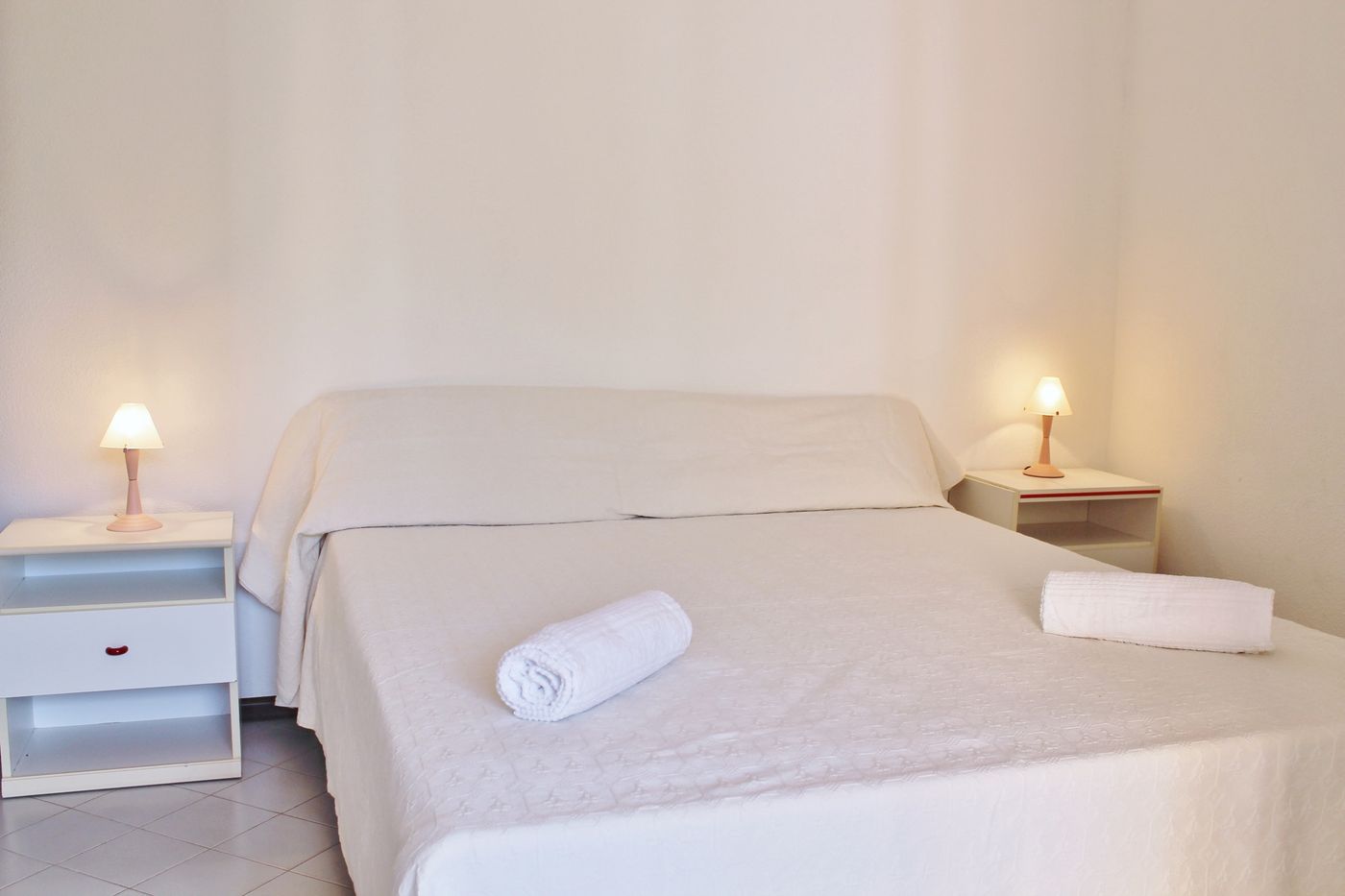 AHR Costa Serena Village Palau