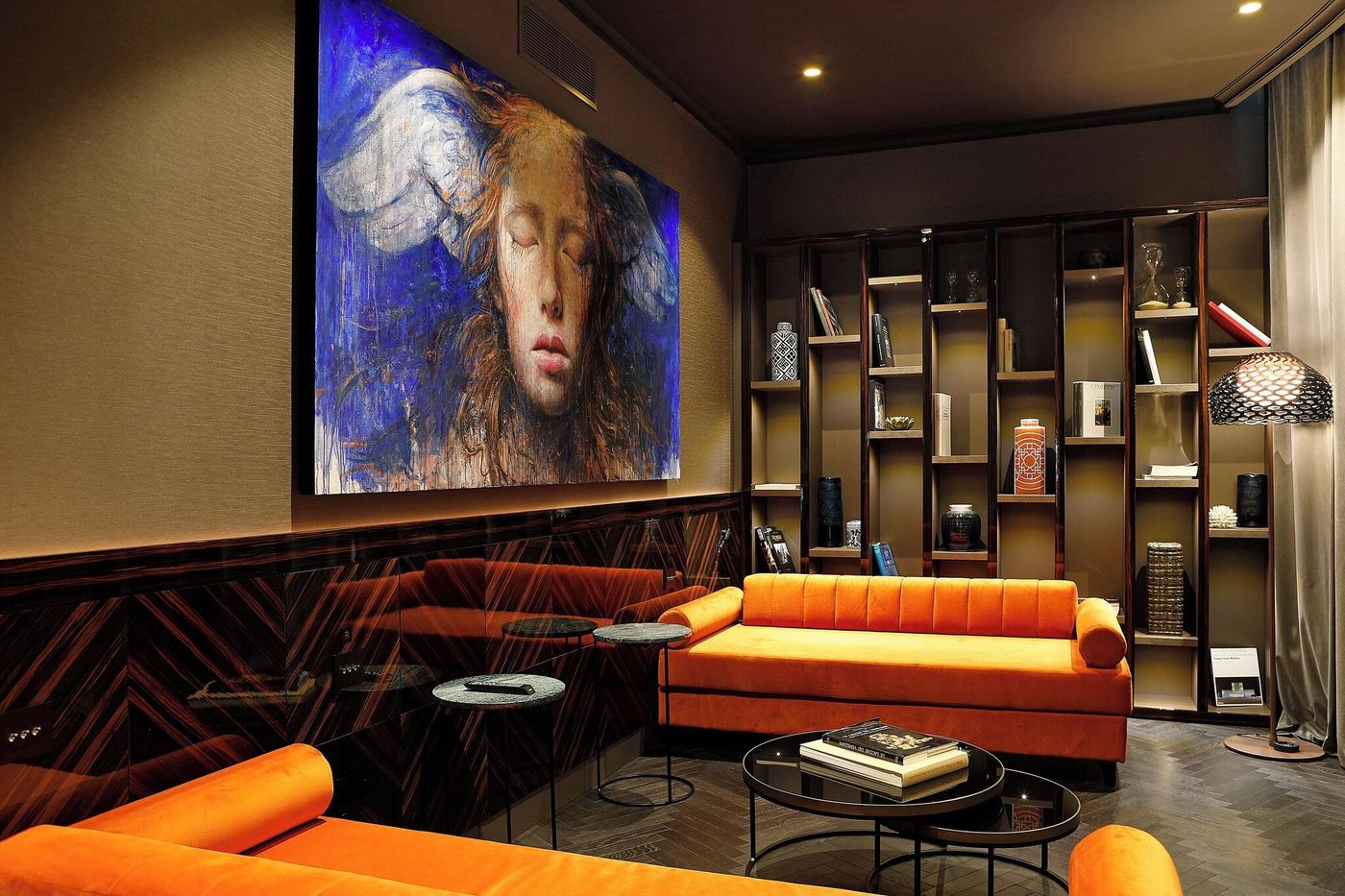 U-Visionary-Roma-Hotel-Room-12