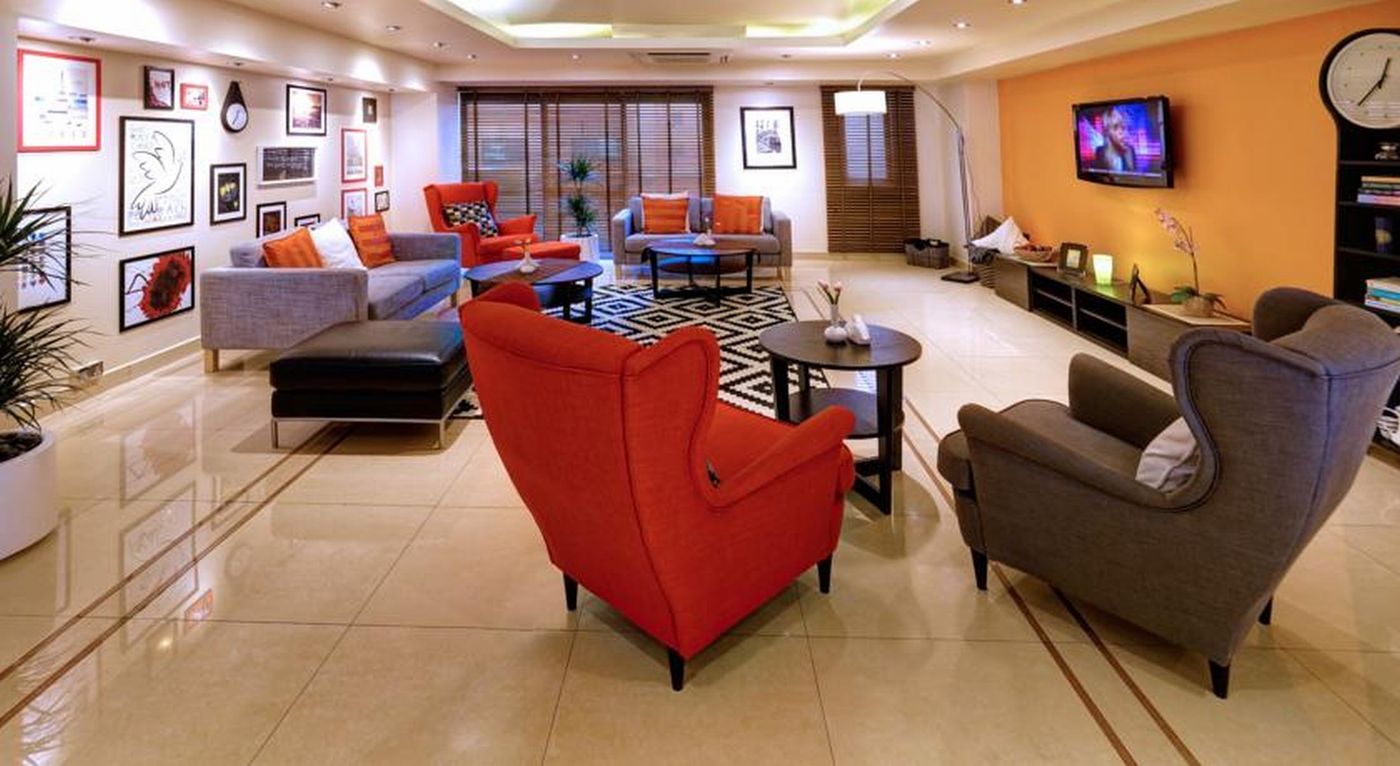 Golden-Sands-3-Hotel-Apartments-Lobby-33