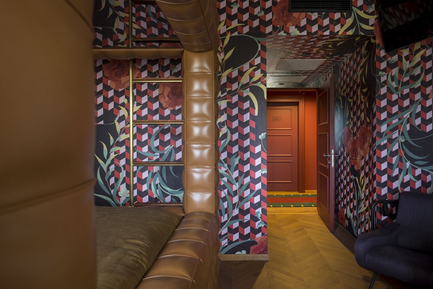 Winery---Design-Hotel-Roxanich-Room-41