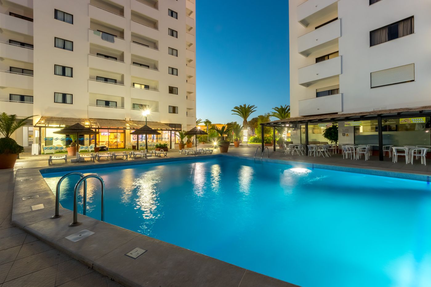 Janelas-do-Mar-General-view-5