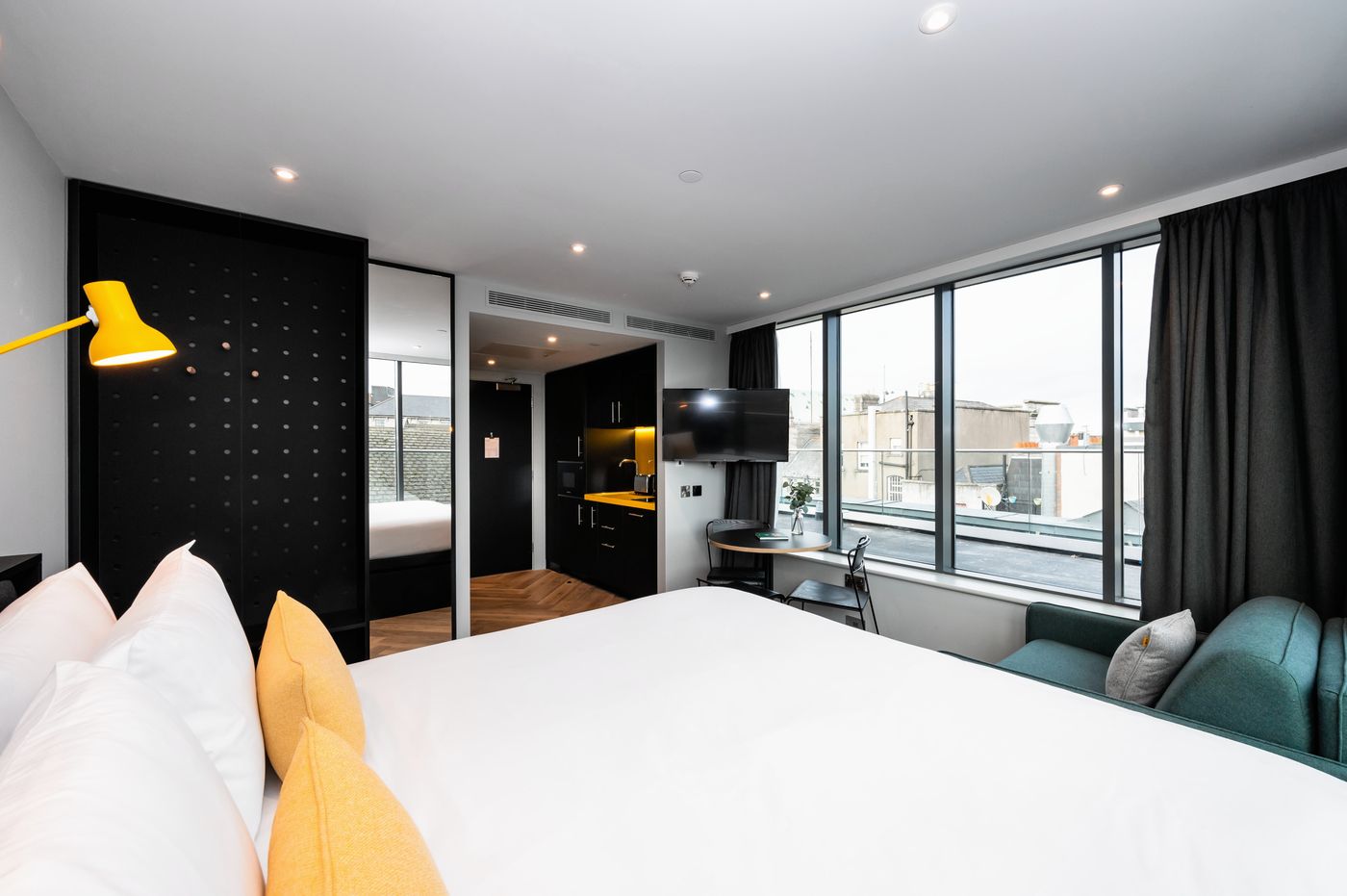 Staycity-Aparthotels-Tivoli-Room-31