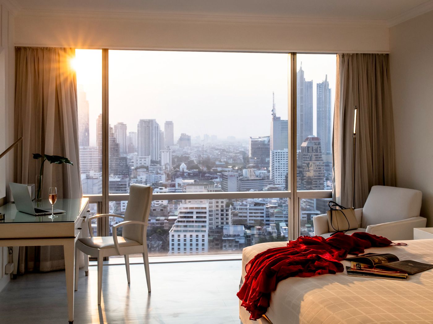 Pullman-Bangkok-Hotel-G-Room-38