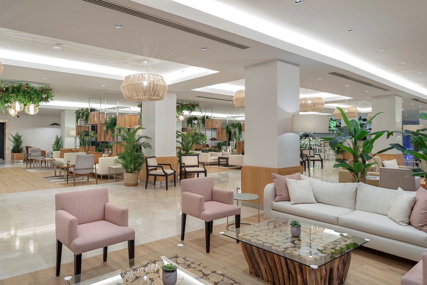 Xanthe Resort & Spa Hotel